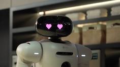 V Las Vegas prezentují AI výrobky. Nejvíce uchvátili roboti a inteligentní auta