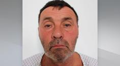 Záhadný muž komunikuje jen posunky a obrázky. Policie pátrá po jeho totožnosti