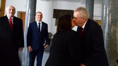 Prezident pobavil své publikum! Prozradil, kde měl první sex!