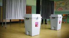Úřady začaly vydávat voličské průkazy. Zažádat o ně je možné nově i on-line