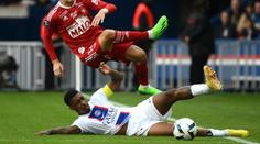 VIDEO: Brutální faul obránce PSG. Za tohle nedostal ani žlutou