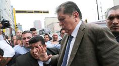Bývalého prezident Peru přijela zadržet policie, střelil se do hlavy!