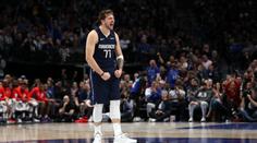 Vítězné série Bucks i Raptors končí. Dallasu se stylově vrátil Dončič