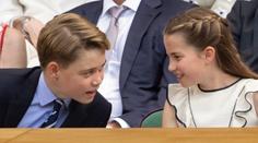 Fanoušci si všimli skrytého detailu na fotce prince George. Postarala se o něj Charlotte