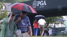 Třetí kolo PGA Championship přerušily bouřky! Lídři zůstali