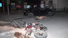 Silnice u Tuklat na Kolínsku je UZAVŘENÁ. Kvůli nehodě motorkáře