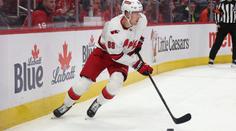 Kulový blesk v NHL. Nečas v rámci senzační výměny odchází z Caroliny
