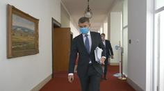 Konec superhrubé mzdy a důchody. Babiš a Schillerová jednali o rozpočtu