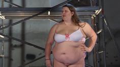 Mladičká Klaudie zhubla 77 kilo! Z nešťastné tlusťošky je sexy kočka