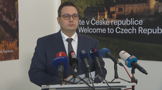 Lipavský míří do Ománu. Hamás je náš společný nepřítel, řekl před odletem