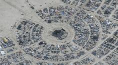Zpráva o stavu Unie (26) – Primárky a festival Burning Man v bahně