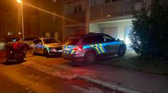 V Praze měl znásilnit a svázat ženu v autě. Policie muže obvinila z 5 trestných činů