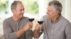 Vědci: Alkohol při nemocích srdce prospívá. Pozor ale, kolik ho vypijete