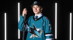 Kdo je nová jednička NHL? Táta je odborník, legendě NBA říká strejdo