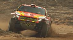 Třetí poločas: Porážka na finále juniorského MS v hokeji a akcí nabitý Dakar
