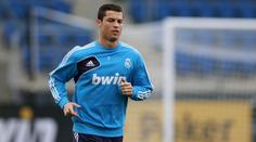 Přítelkyni jsem nepodvedl, brání se Ronaldo. Proti Dortmundu prý NASTOUPÍ