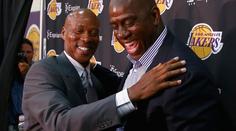BLOG NBA: Lakers jsou na dně. Pomůže jim Scott?