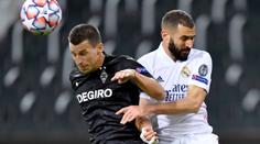 Real odvrátil blamáž v závěru, přemožitel Slavie trápil Liverpool