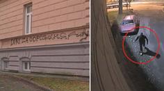 VIDEO: Sprejer čmáral na budovu policie. To nemohlo skončit jinak