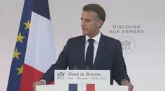 Francie masivně zvýší výdaje na obranu. Bezpečnost Evropy bereme do vlastních rukou, říká Macron