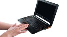 Nový notebook vydrží týden v pohotovostním režimu