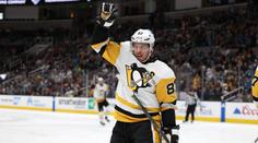 Momenty týdne v NHL: Vaněček předvedl tygří skok, Crosby měl oči vzadu
