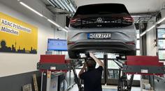 Elektromobil šokuje v dlouhodobém testu. Němci měří, jak dlouho přežije jeho baterie
