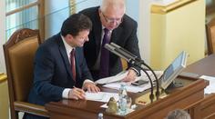 Soudci se pustili do šéfa poslanců Vondráčka! Tohle mu vyčítají
