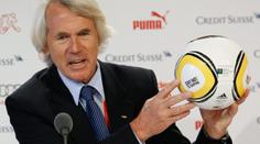 FIFA vyhodila českého lékaře. Stal se obětí kauzy Blatter?