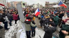 Prvomájové protesty napříč Českem. Policie musela zakročit na Smíchově
