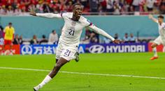Syn fotbalové legendy Weah dostal Američany do vedení. Bale zařídil remízu