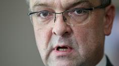 Lessy je lhář a měl by šlapat chodník na Ostravsku, rozčílil se Kalousek
