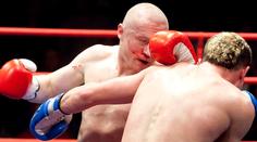 Boxer Konečný je mistrem světa! Zápas s Larbim ukončil před limitem