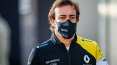 Alonso byl po nehodě propuštěn z nemocnice, sezonu stihne