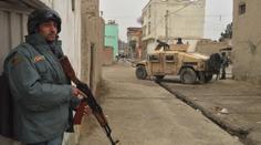 Taliban zaútočil na policejní konvoj, exploze zabily 40 lidí