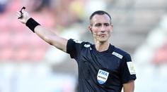 Jak zničit fotbal: Baráž v režii sudích, hráči mlčí a bojí se pokut