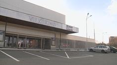 Zlínské kino chátrá skoro 10 let. Kraj z nedostatku peněz na přestavbu viní vládu