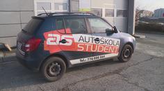 Lidé si zaplatili tisíce za autoškolu, nejspíš o ně přijdou! Majitel mlčí