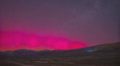 VIDEO: Úžasná podívaná. Geomagnetická bouře vyvolala na Zemi polární záři