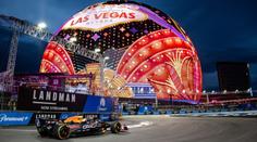 Dvě červené vlajky, nečekaný problém na trati. Trénink F1 ve Vegas vyhrál Norris