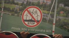 Větrníky rozdělují Česko. Lidé proti novým zónám sepsali tisíce námitek