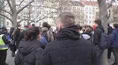 Organizátor demonstrace za odvolání Ševčíka: Příchod hodně lidí jsme očekávali