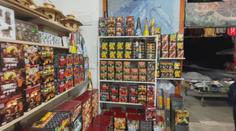 Zakázanou pyrotechniku stále někde prodávají. Může člověka i zabít