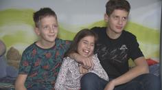 Tisíce lidí v Česku trpí nevyléčitelnými nemocemi. S jednou bojuje i Nella (8)