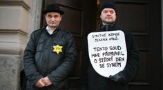 Otcové protestovali za právo vídat své děti