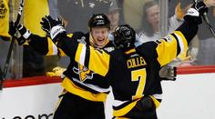 Pittsburgh po přestřelce vyhrál první finálový duel s Nashvillem