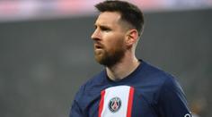 Messiho zadržela policie. Hvězdný fotbalista se málem nedostal do Číny