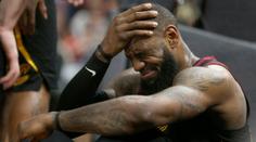 Tohle LeBron nepamatuje. Cleveland začal play off prohrou!