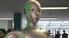 V Praze začal Týden inovací. Největší pozornost budí humanoidní roboti