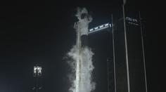 Další let SpaceX. K vesmírné stanici míří čtyři astronauti